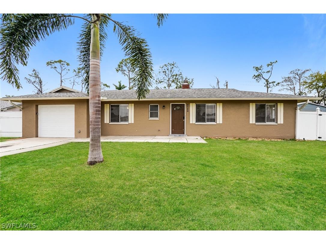 2140 Chandler Avenue Fort Myers FL 33907 224024852 image1