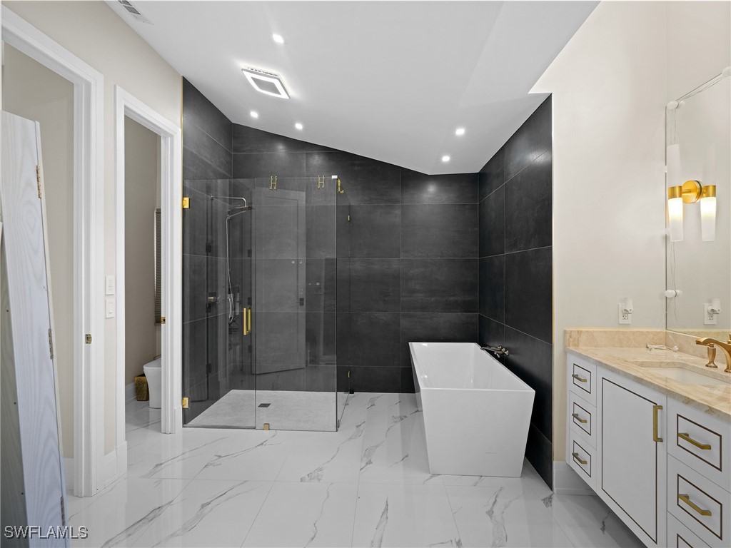 2140 Harlans Run Naples FL 34105 225073644 image20