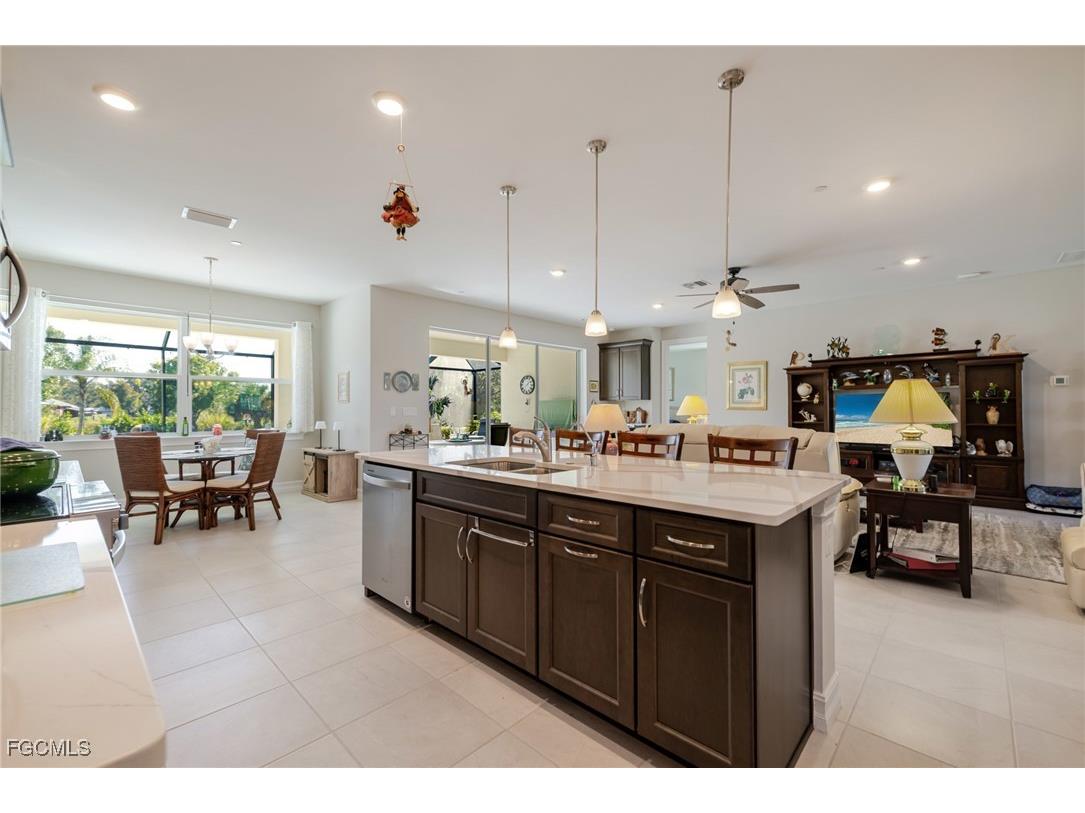 2140 Hickeys Creekside Drive Alva FL 33920 2025020413 image10