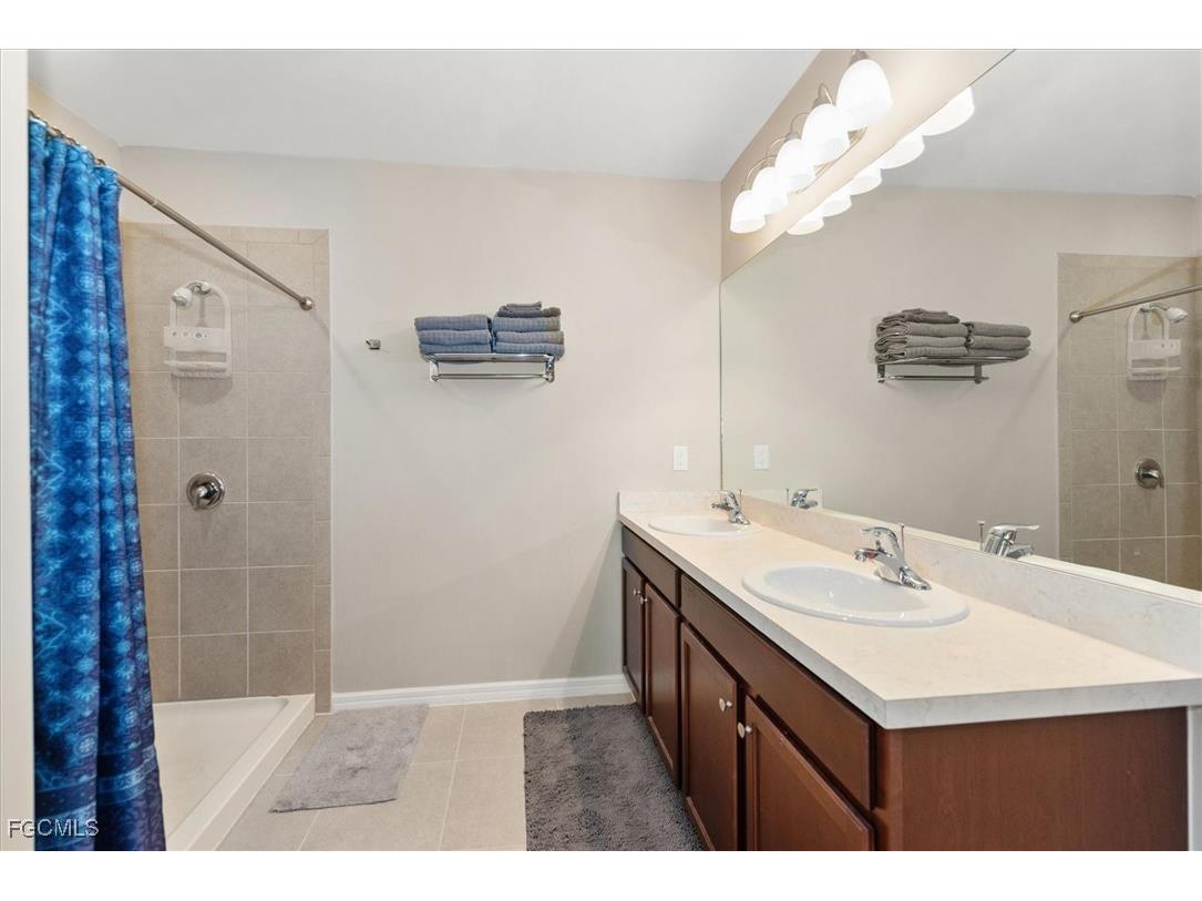 2140 Pigeon Plum Way North Fort Myers FL 33917 2025023077 image17