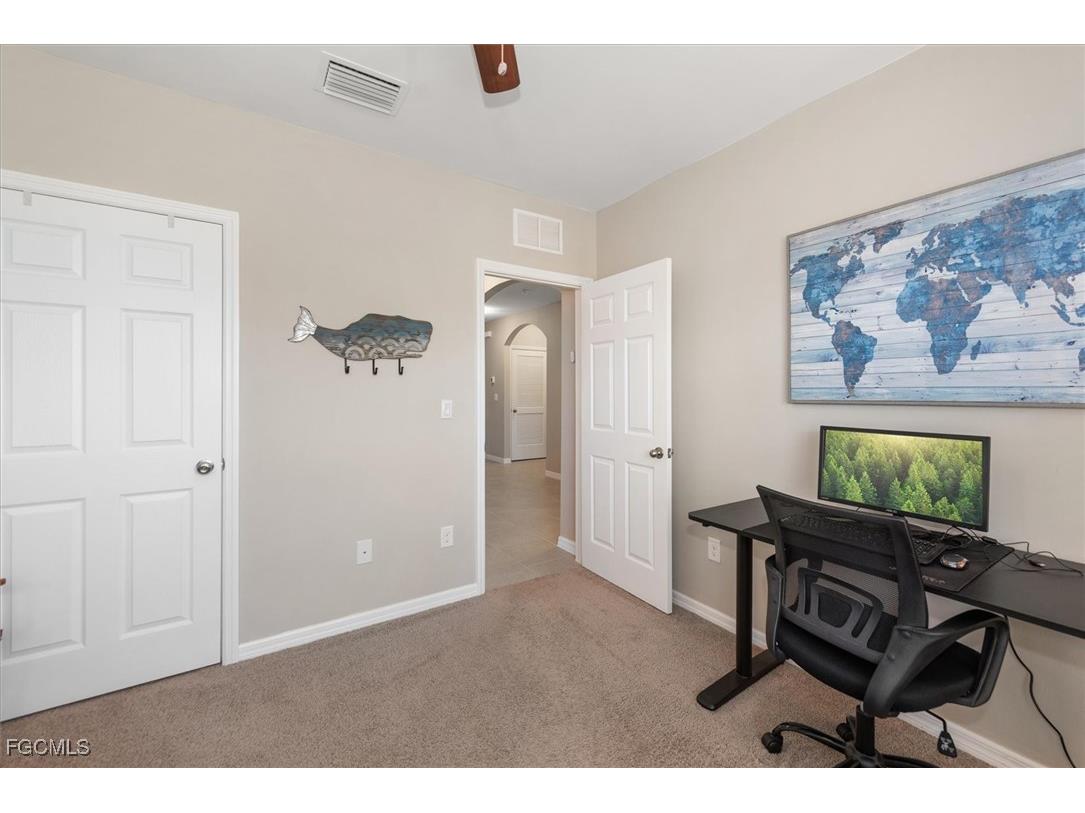 2140 Pigeon Plum Way North Fort Myers FL 33917 2025023077 image19