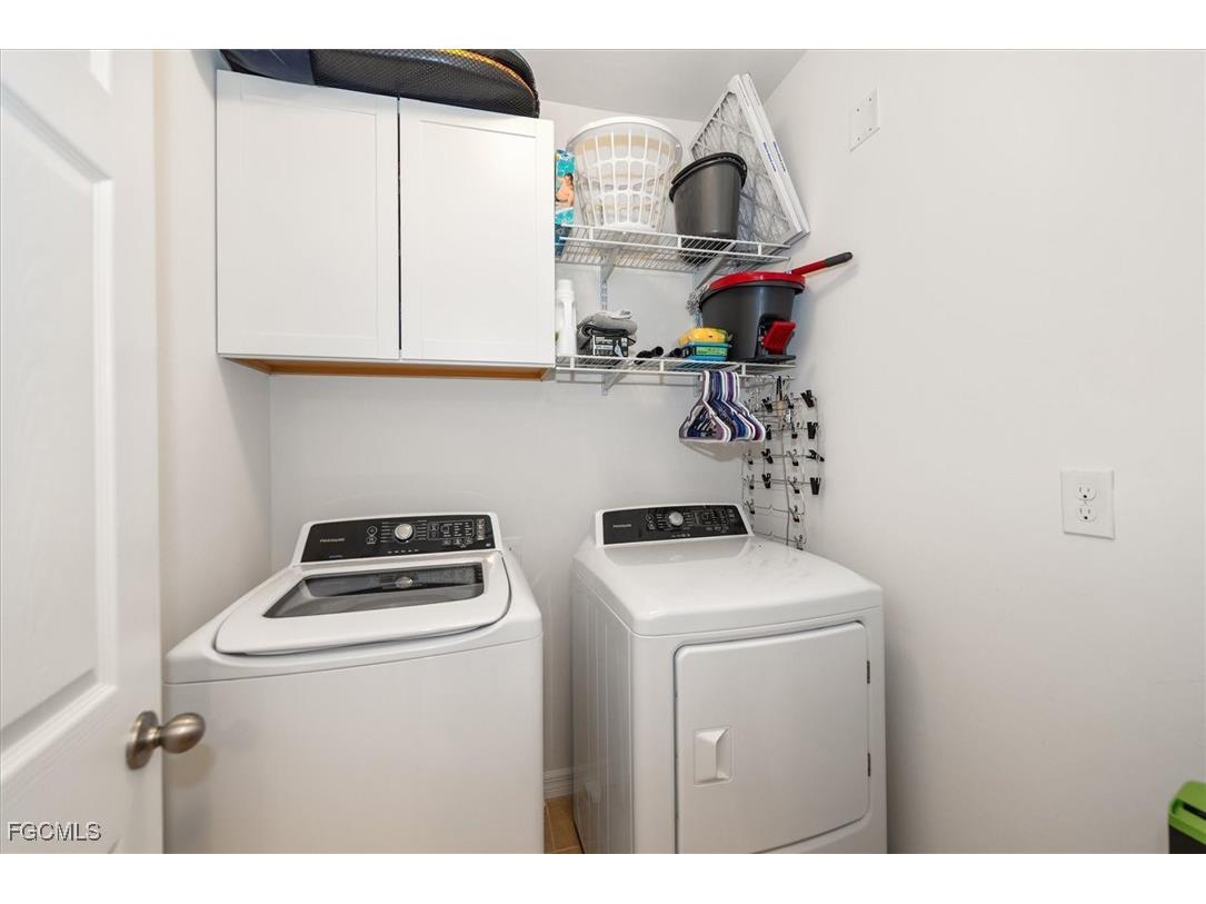 2140 Pigeon Plum Way North Fort Myers FL 33917 2025023077 image23