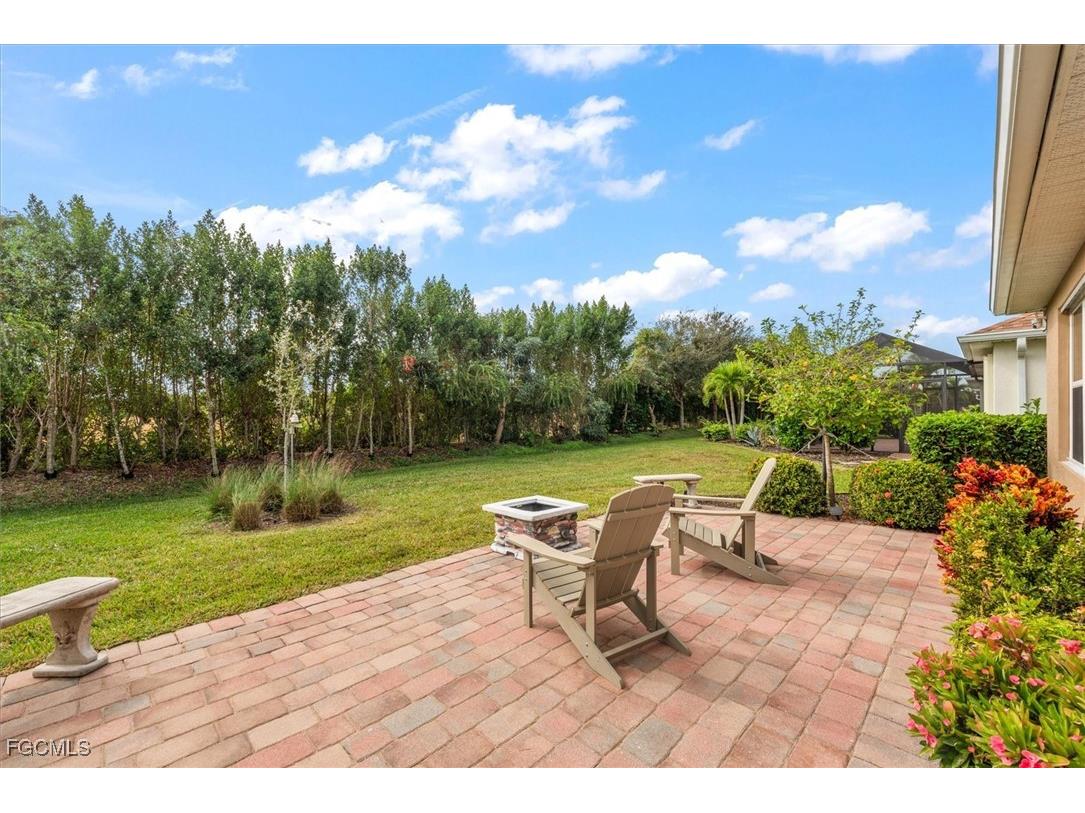 2140 Pigeon Plum Way North Fort Myers FL 33917 2025023077 image25