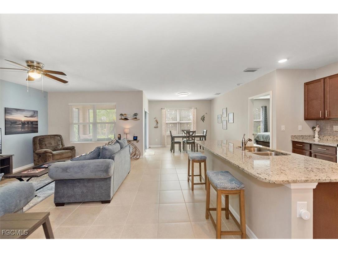 2140 Pigeon Plum Way North Fort Myers FL 33917 2025023077 image3