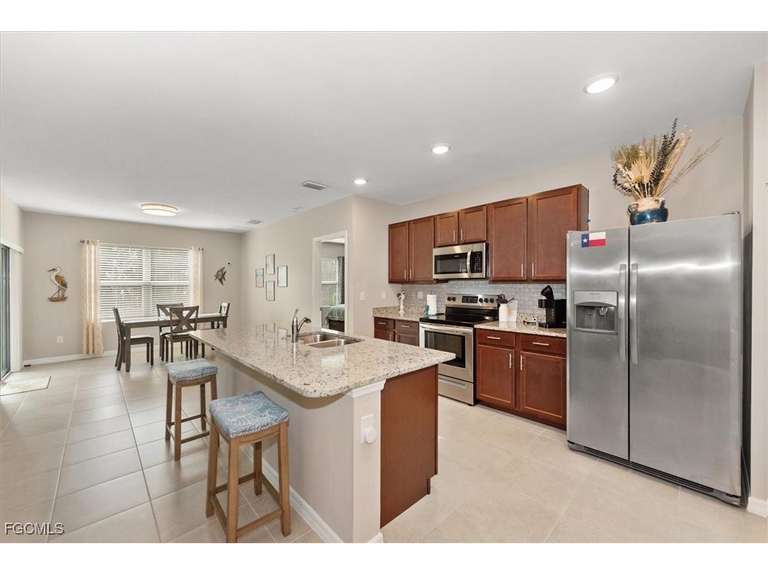 2140 Pigeon Plum Way North Fort Myers FL 33917 2025023077 image5