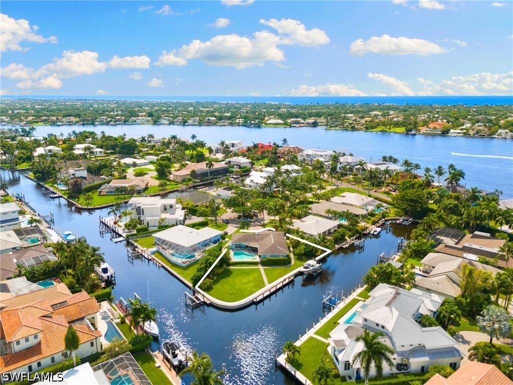 2140 Shad Court Naples FL 34102 226020718 image2