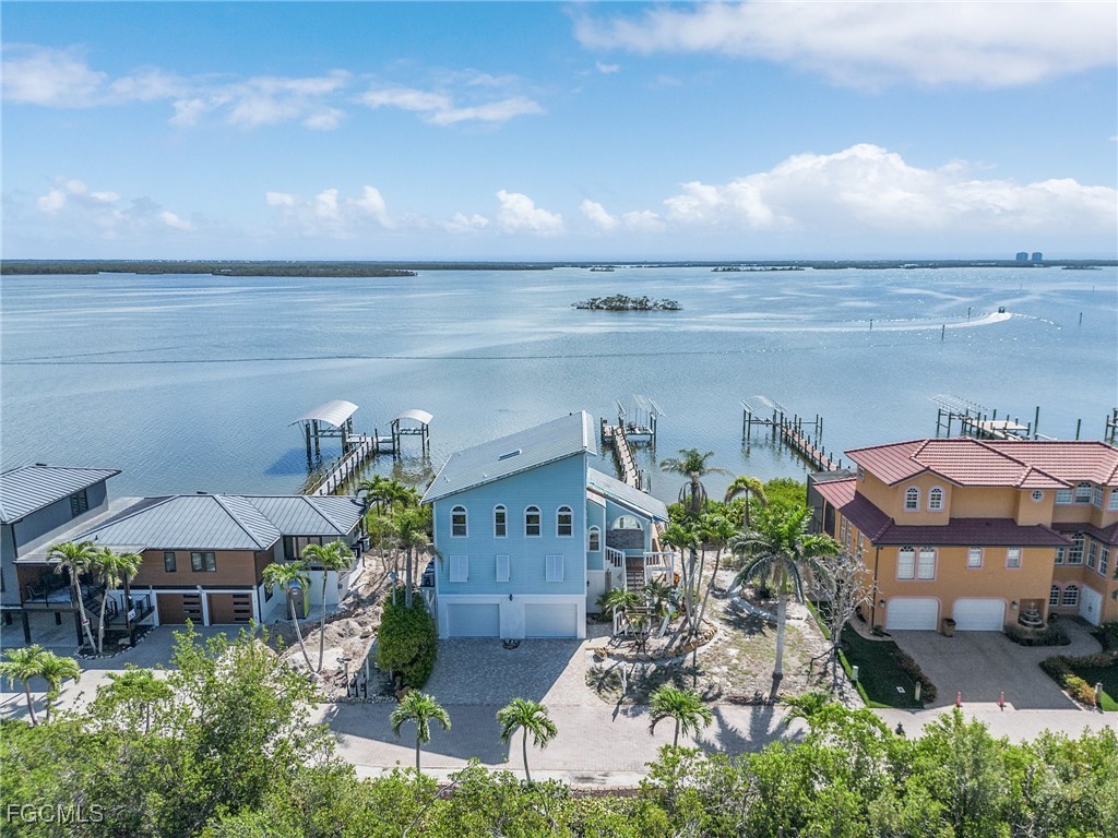 21401 Widgeon Terrace Fort Myers Beach FL 33931 2025013032 image4