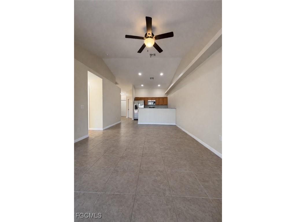 2141 SW 8th Place Cape Coral FL 33991 2026000161 image2