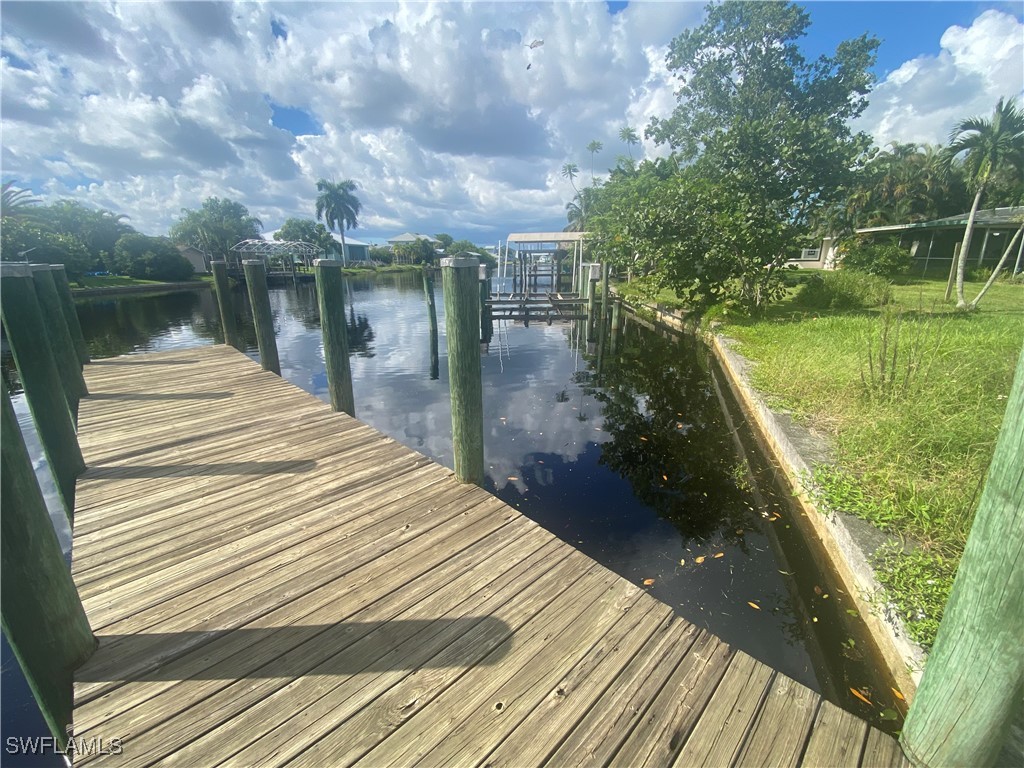 2141 Saint Croix Avenue Fort Myers FL 33905 224076631 image5