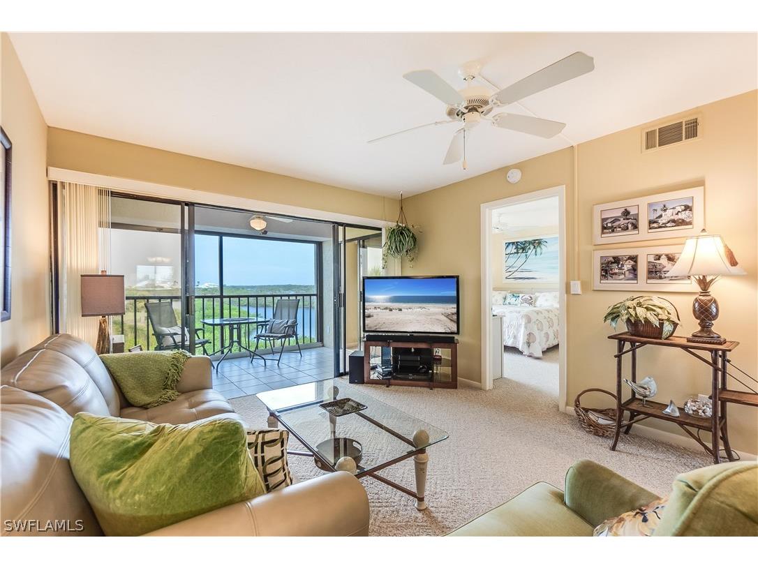 21420 Bay Village Drive #216 Fort Myers Beach FL 33931 226004645 image1