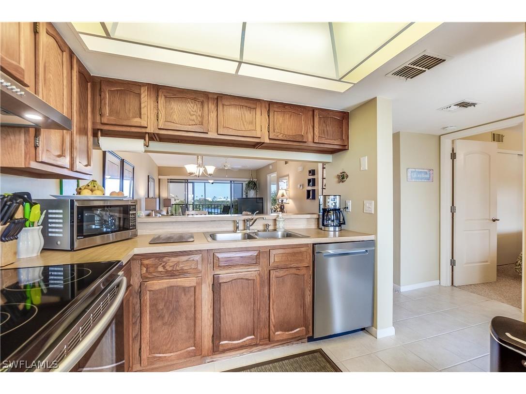 21420 Bay Village Drive #216 Fort Myers Beach FL 33931 226004645 image10