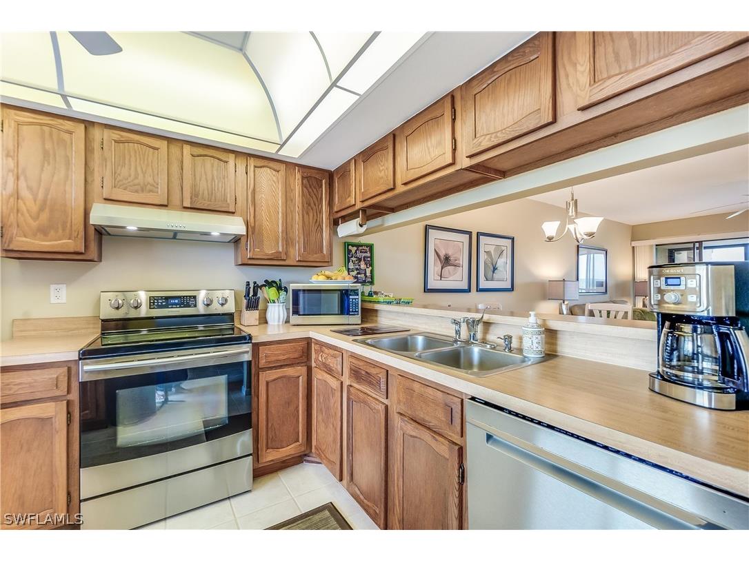21420 Bay Village Drive #216 Fort Myers Beach FL 33931 226004645 image8