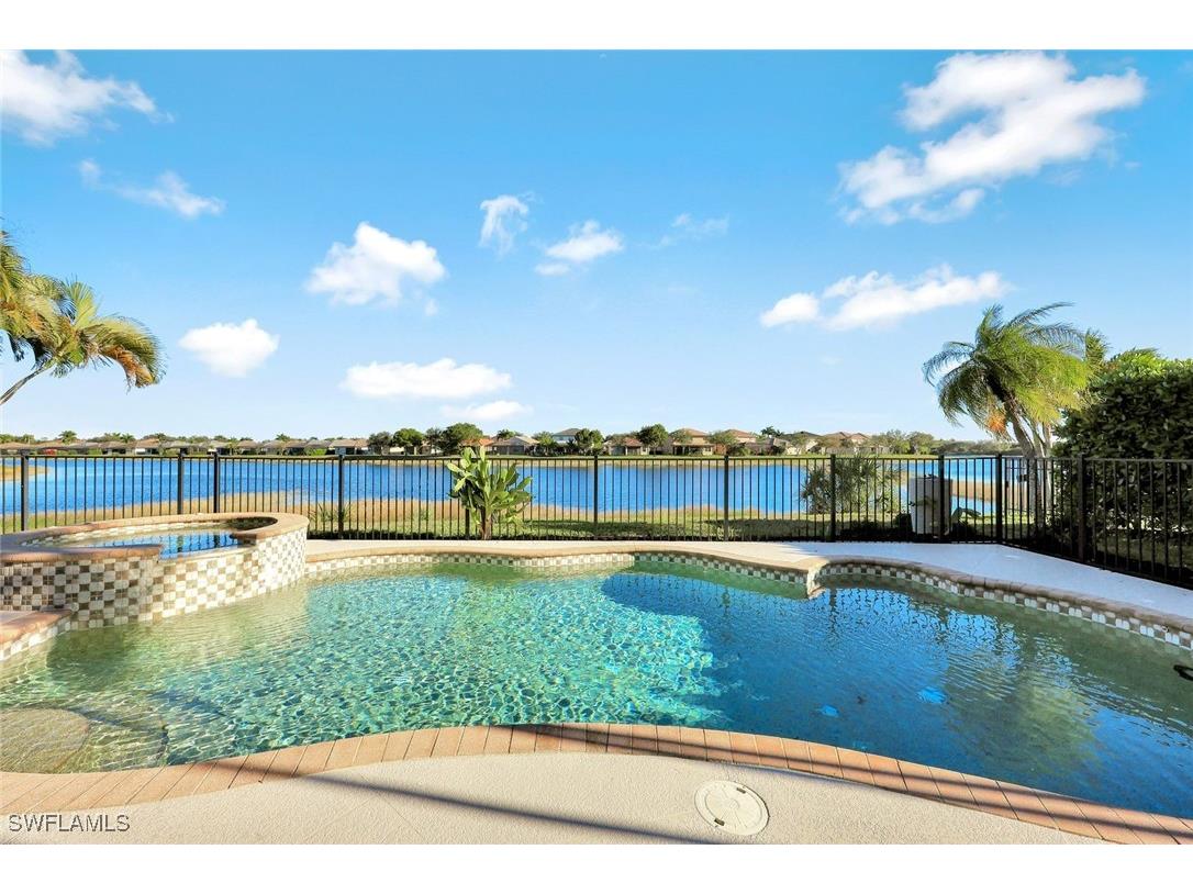 2143 Grove Drive Naples FL 34120 226002898 image30