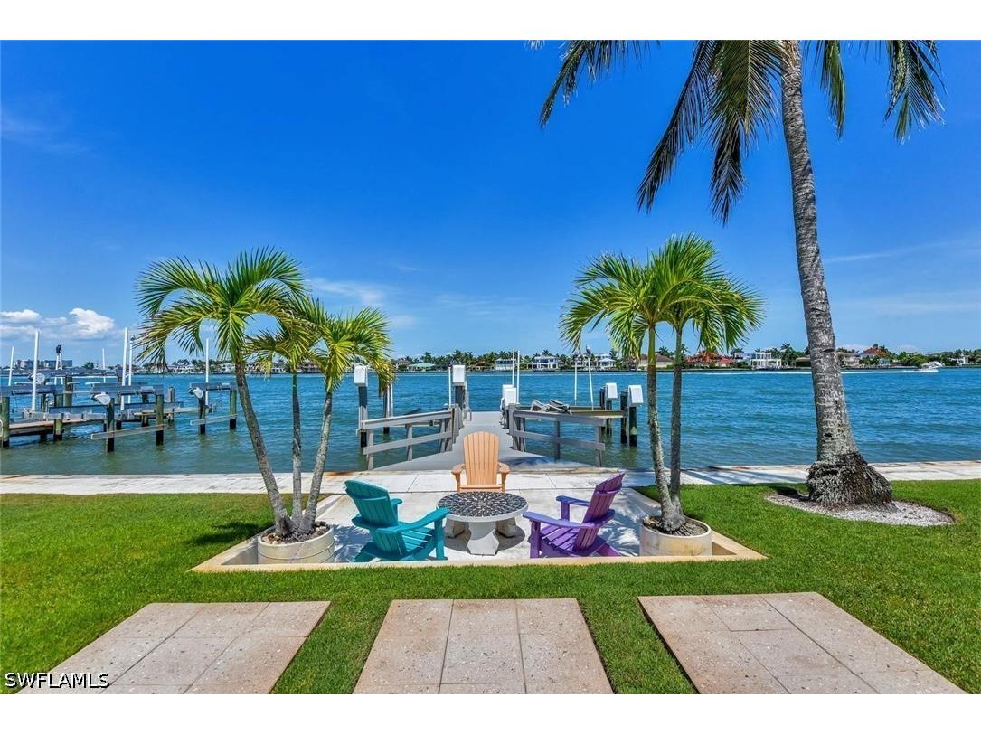 2143 Marina Drive Naples FL 34102 226017315 image1