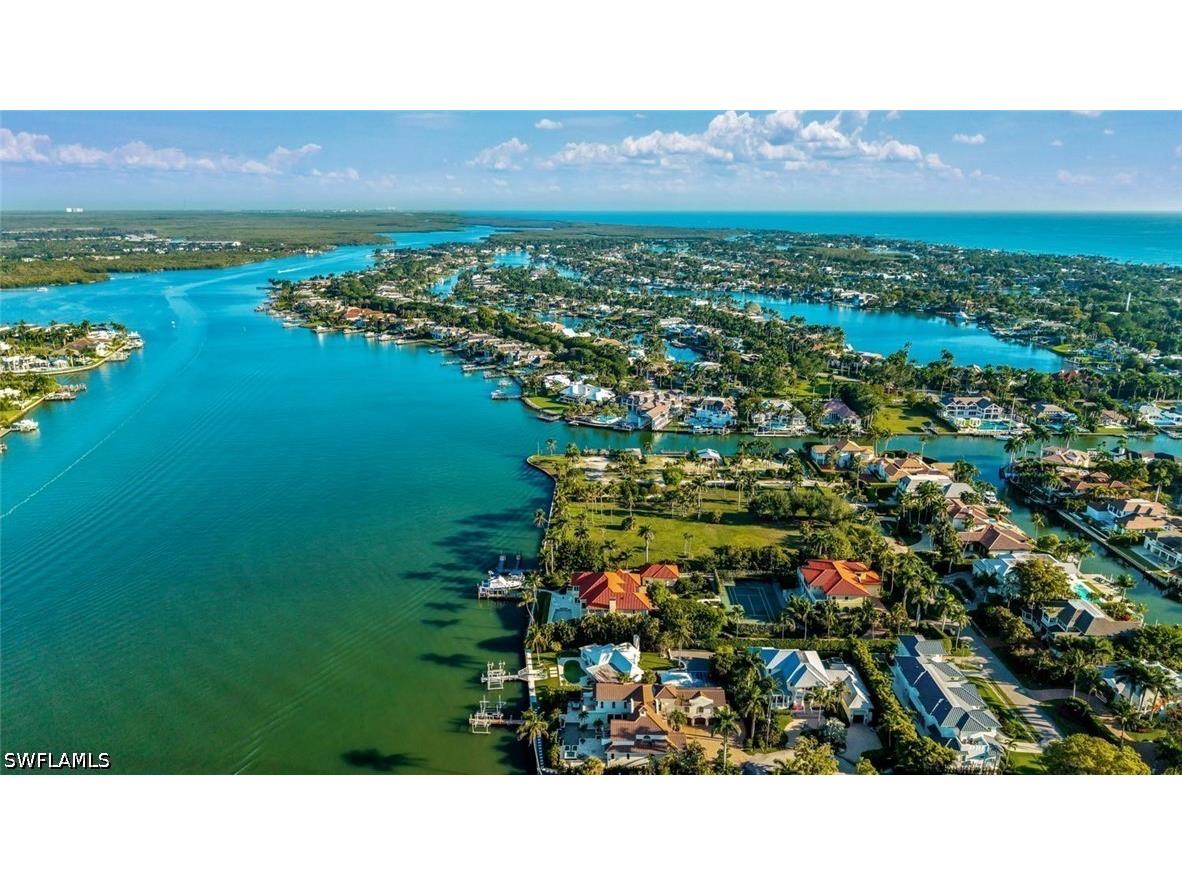 2143 Marina Drive Naples FL 34102 226017315 image40