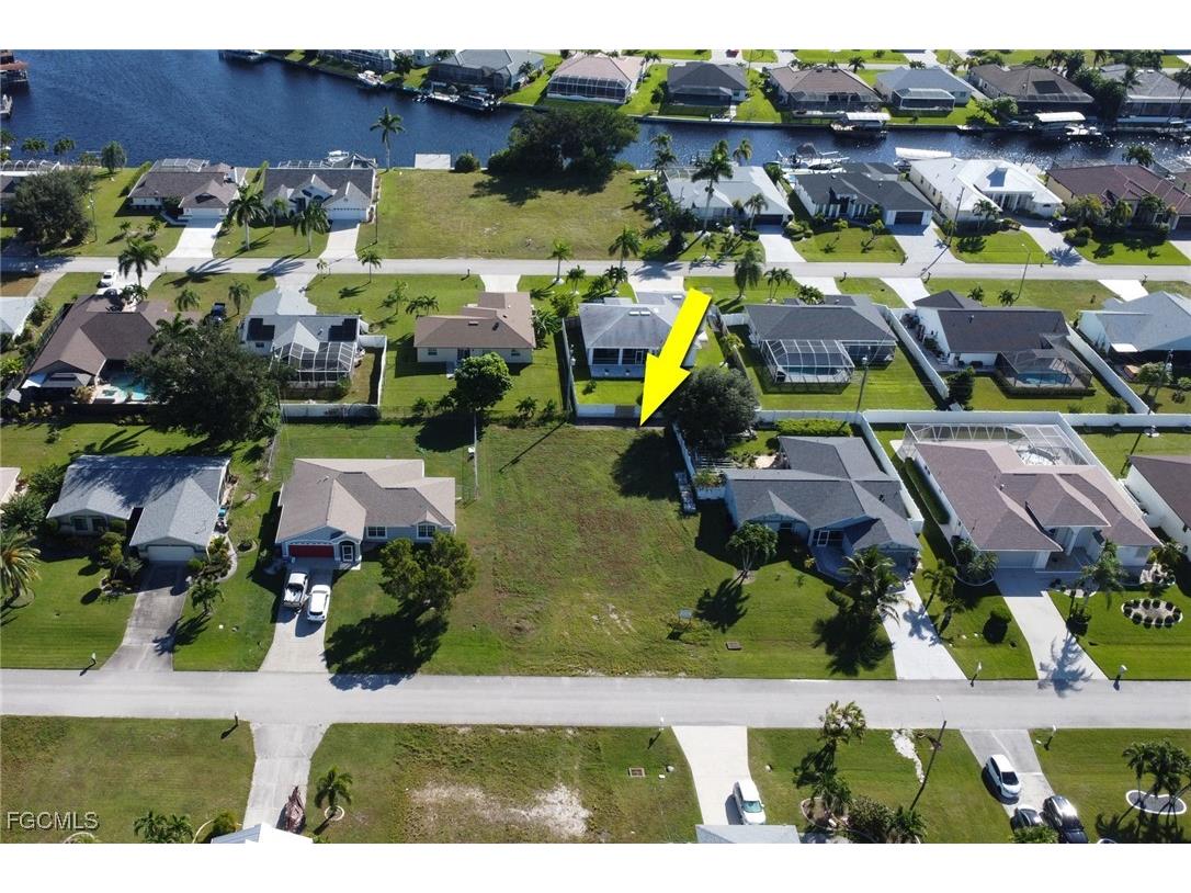 2143 SE 18th Place Cape Coral FL 33990 2025015853 image4