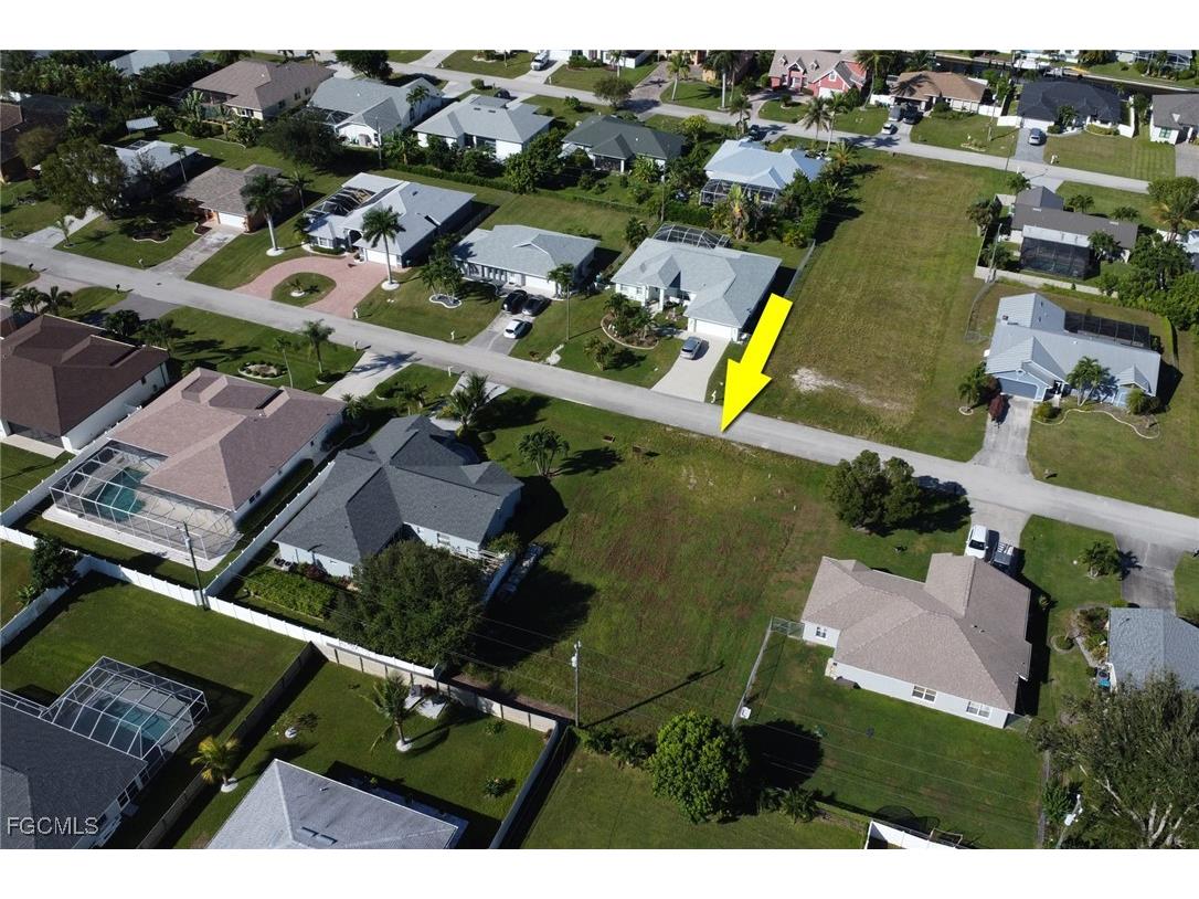 2143 SE 18th Place Cape Coral FL 33990 2025015853 image5