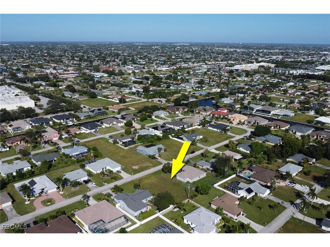 2143 SE 18th Place Cape Coral FL 33990 2025015853 image7