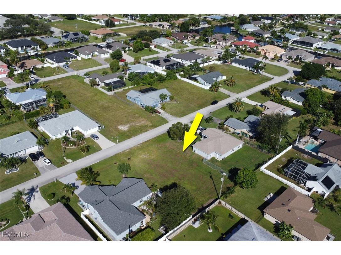 2143 SE 18th Place Cape Coral FL 33990 2025015853 image8