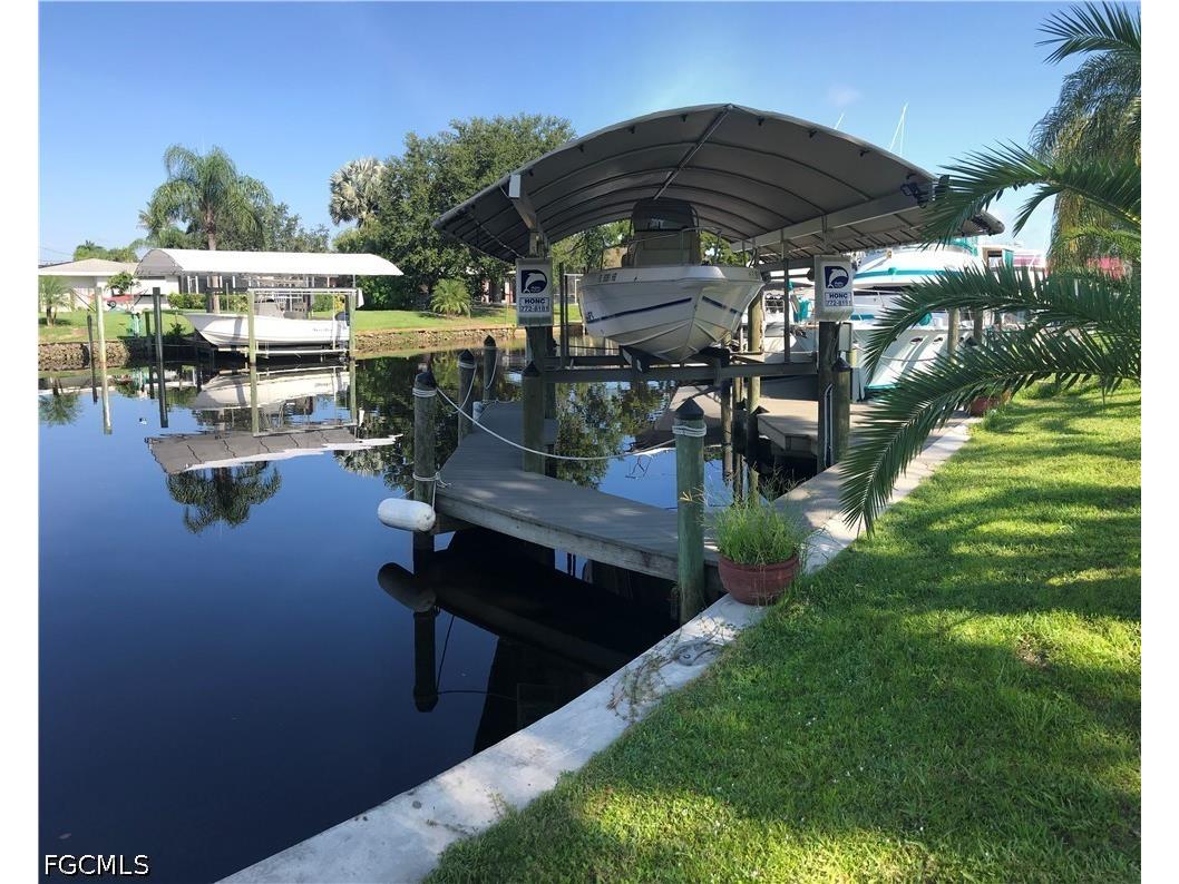 2143 W Tobago Circle Fort Myers FL 33905 2026019311 image3