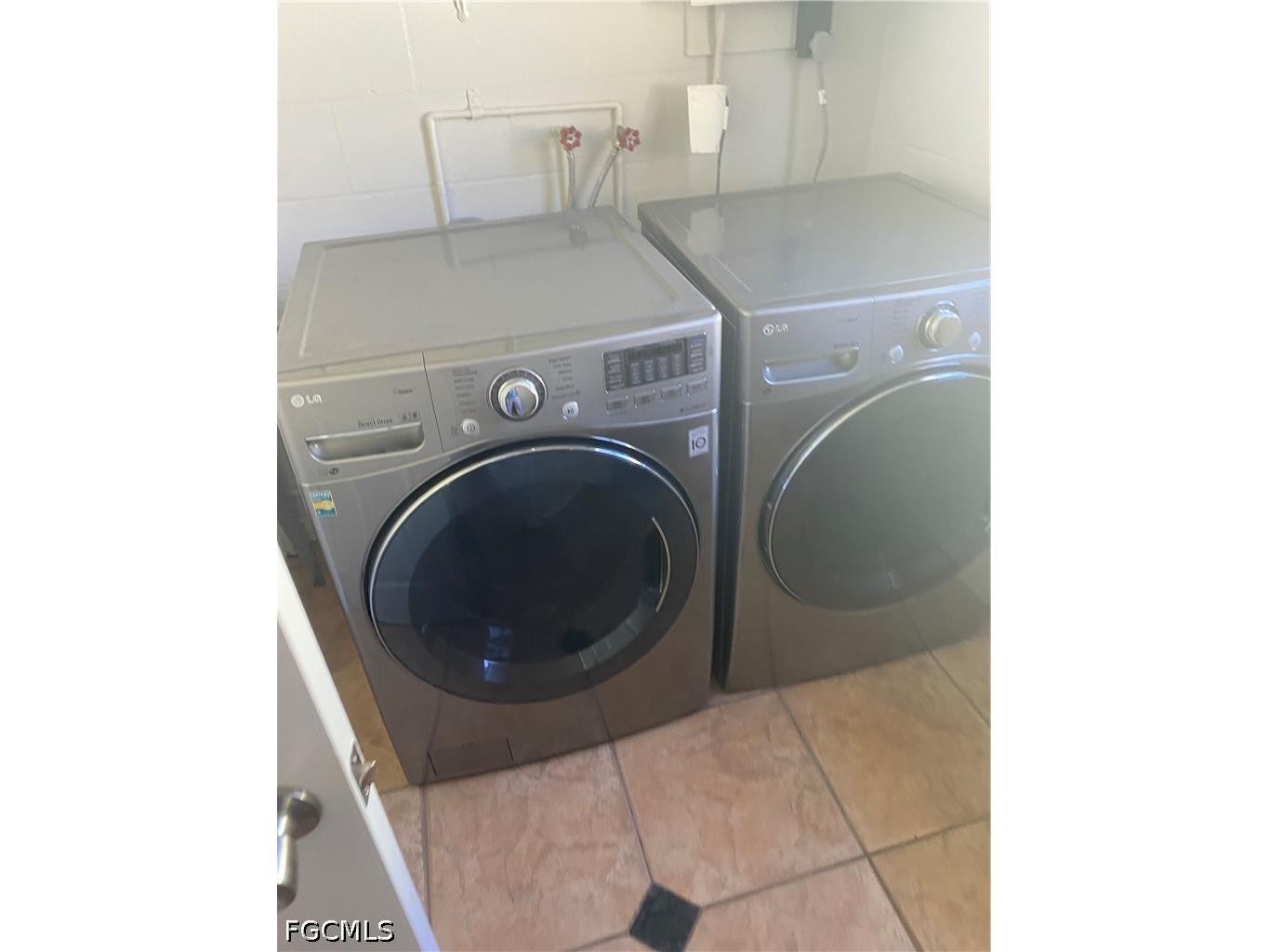 2143 W Tobago Circle Fort Myers FL 33905 2026019311 image5