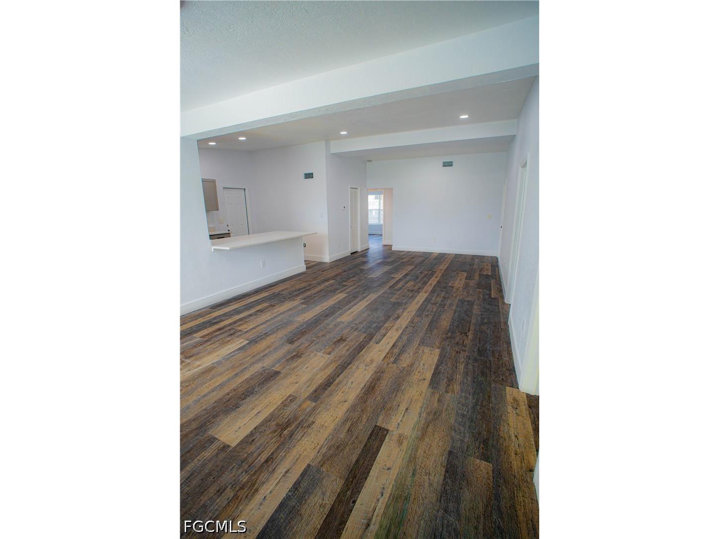 2144 Harbor Boulevard Port Charlotte FL 33952 2026016313 image6