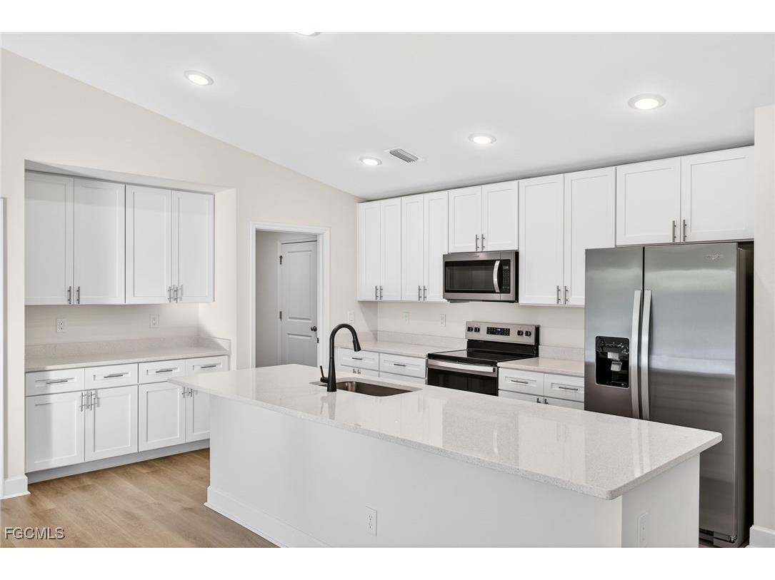 2144 NW 17th Place Cape Coral FL 33993 225013957 image16