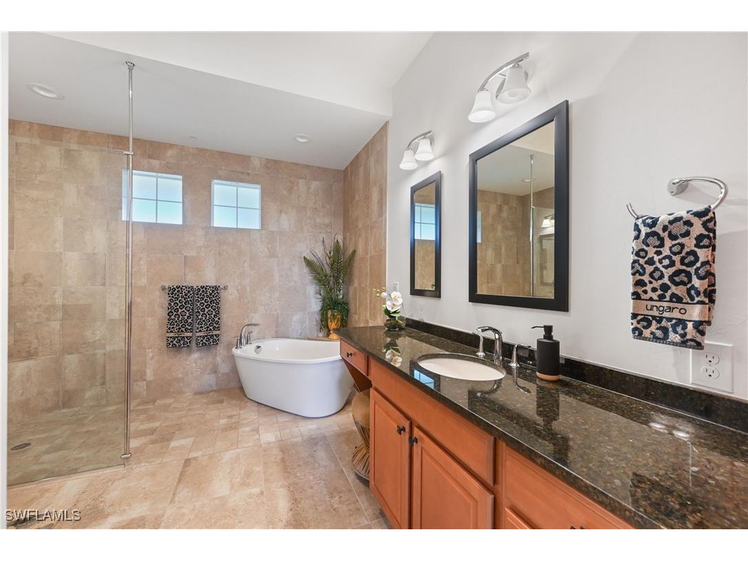 21450 Strada Nuova Circle #303 Estero FL 33928 225084824 image12