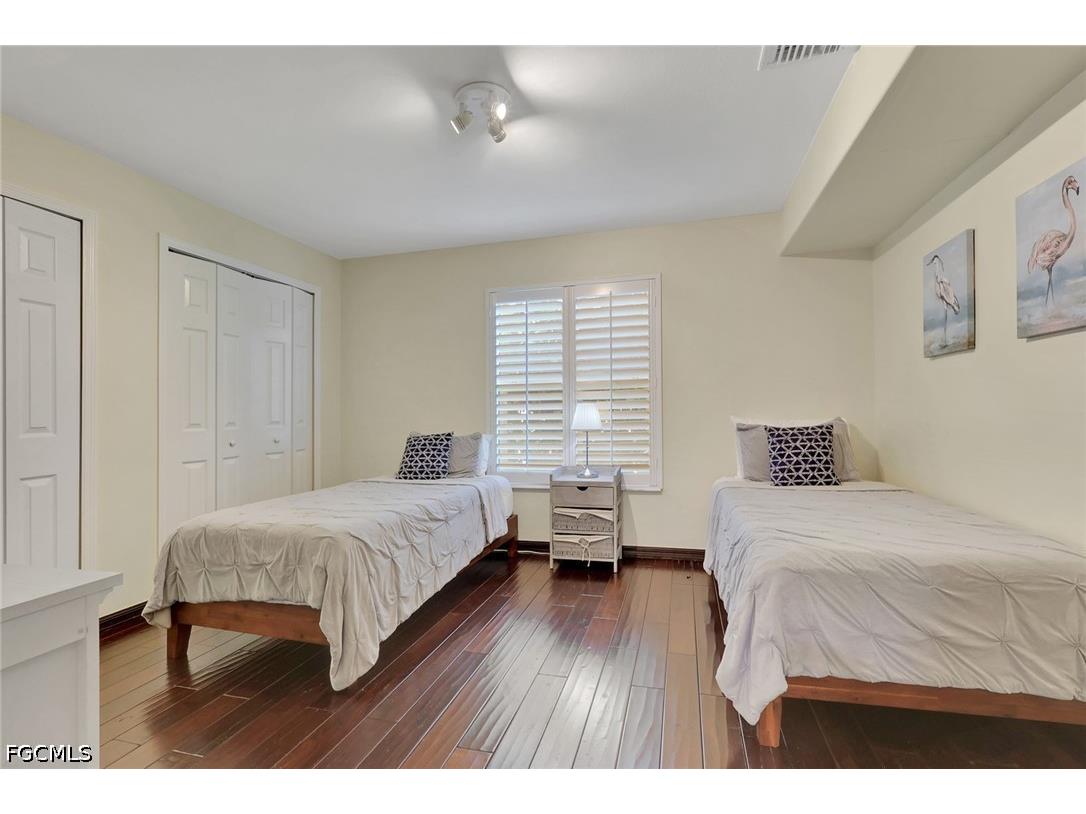 2146 SE 18th Avenue Cape Coral FL 33990 2026019695 image15