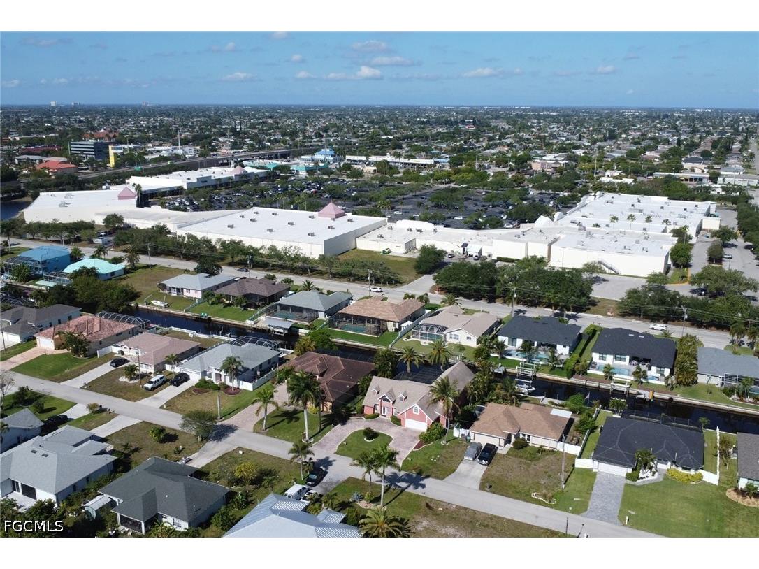 2146 SE 18th Avenue Cape Coral FL 33990 2026019695 image40