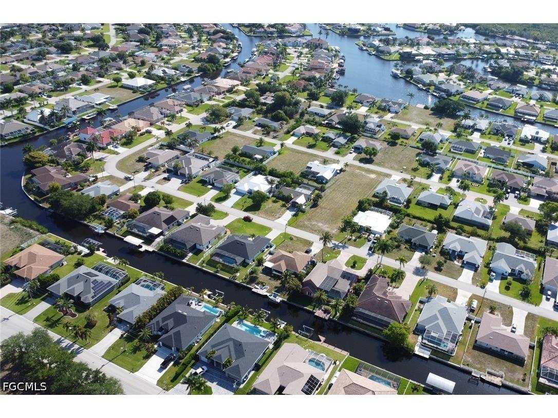 2146 SE 18th Avenue Cape Coral FL 33990 2026019695 image48