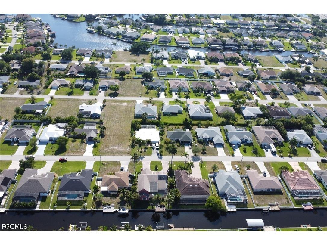 2146 SE 18th Avenue Cape Coral FL 33990 2026019695 image49