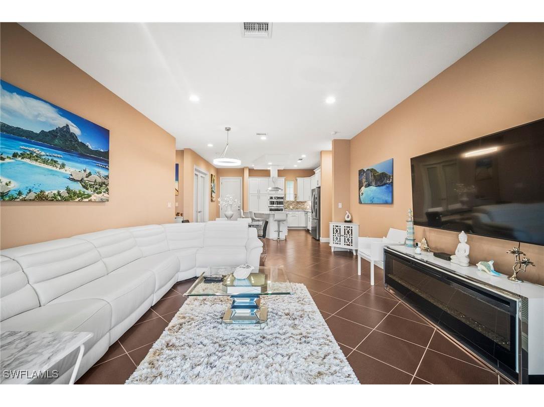 21460 Strada Nuova Circle #B213 Estero FL 33928 225066941 image16