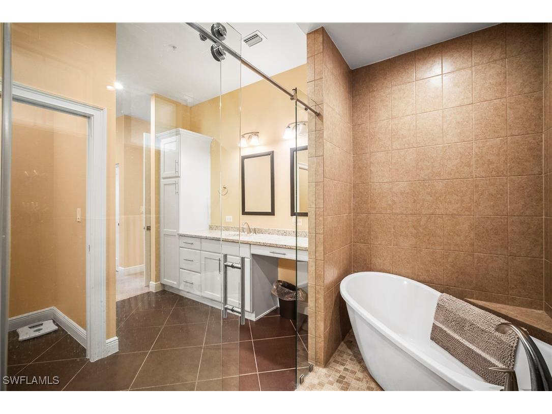 21460 Strada Nuova Circle #B213 Estero FL 33928 225066941 image32