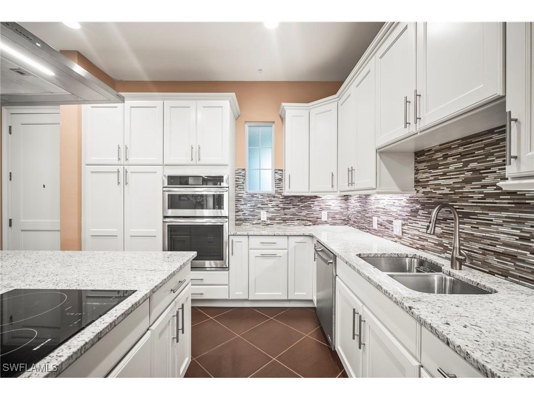 21460 Strada Nuova Circle #B213 Estero FL 33928 225066941 image5