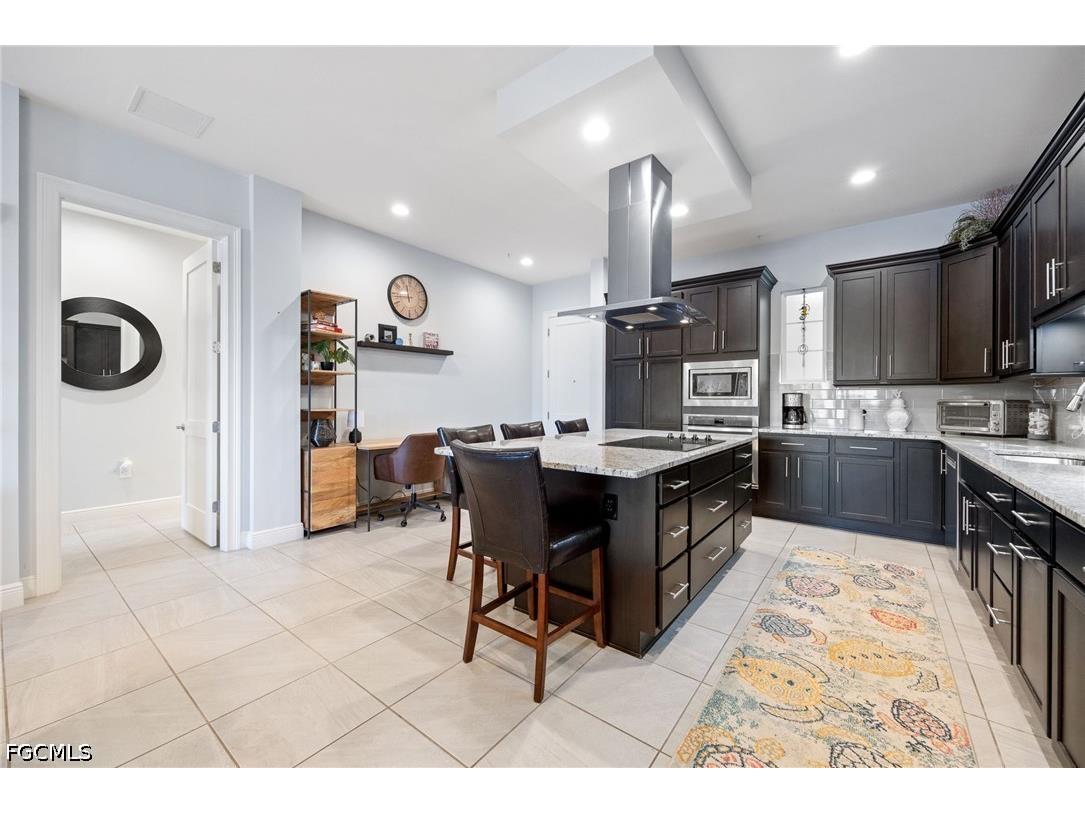 21460 Strada Nuova Circle #B214 Estero FL 33928 2026024631 image6