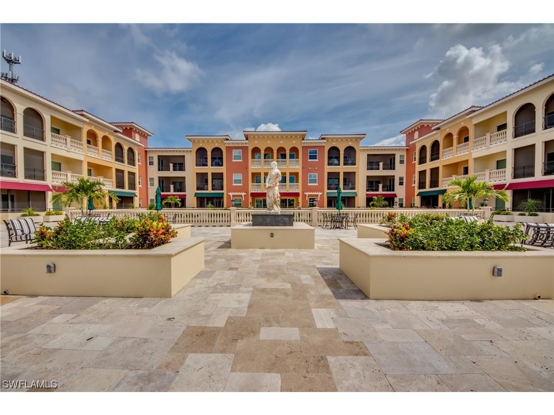 21460 Strada Nuova Circle #B313 Estero FL 33928 223062646 image1