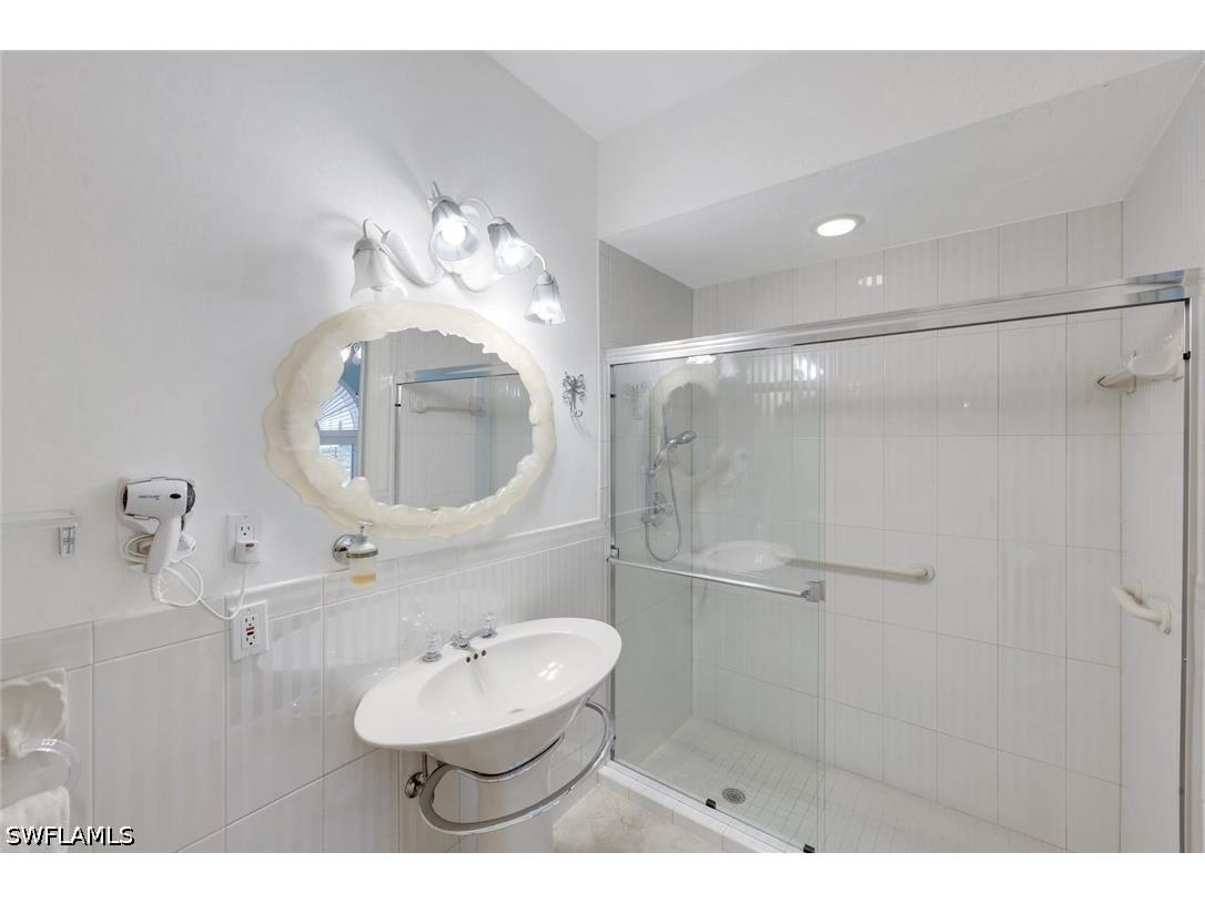 2147 Snook Drive Naples FL 34102 226015214 image25