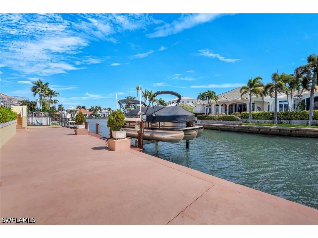 2147 Snook Drive Naples FL 34102 226015214 image38