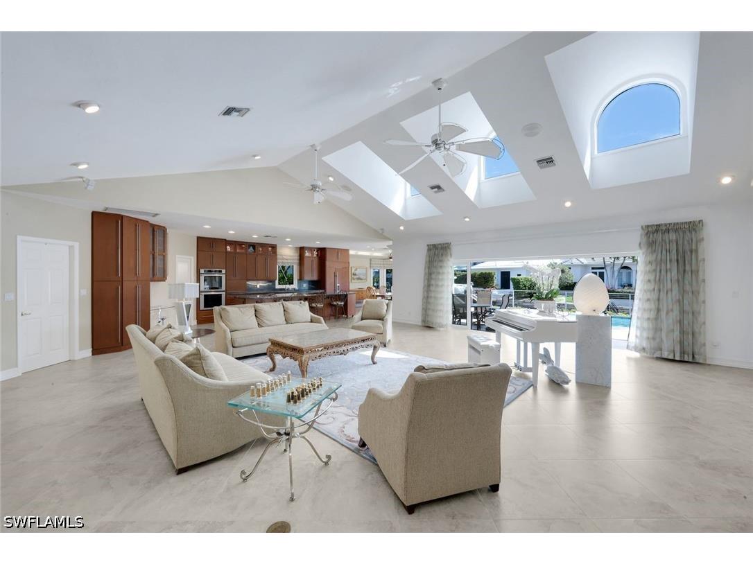 2147 Snook Drive Naples FL 34102 226015214 image4