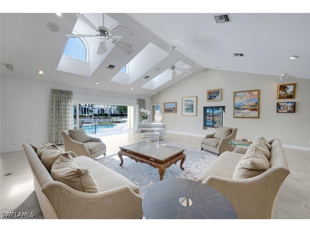 2147 Snook Drive Naples FL 34102 226015214 image5