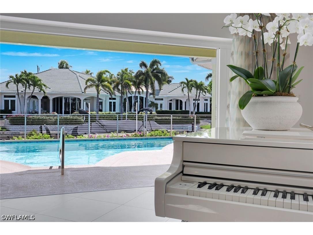2147 Snook Drive Naples FL 34102 226015214 image8