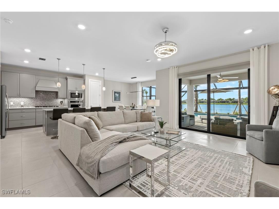 2147 Yellowfin Circle Naples FL 34114 226002616 image3