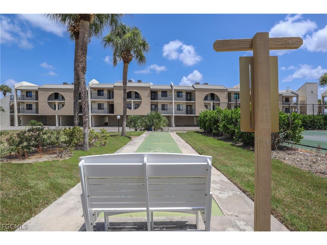 21470 Bay Village Drive #142 Fort Myers Beach FL 33931 2026010696 image1