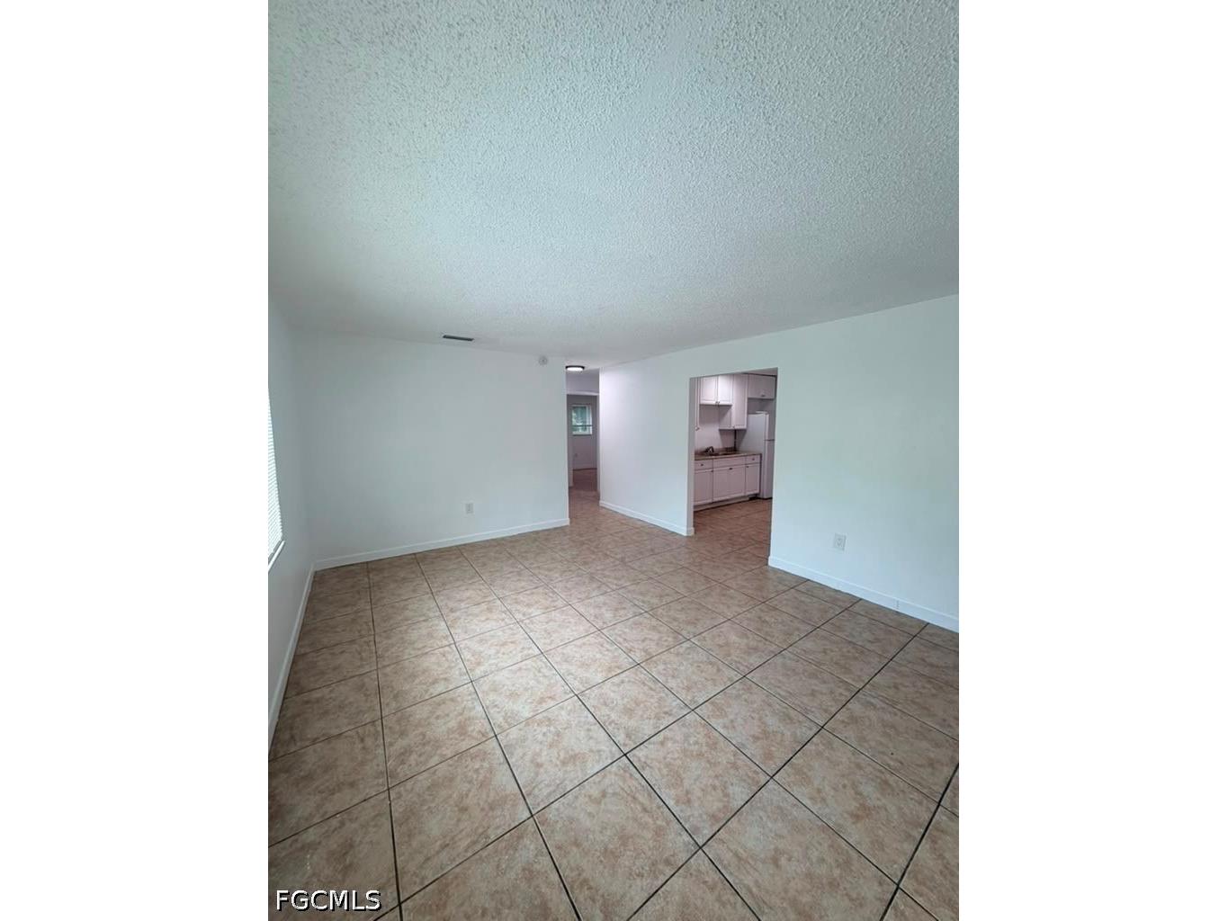 2148 Dora Street #9 Fort Myers FL 33901 2026029074 image7