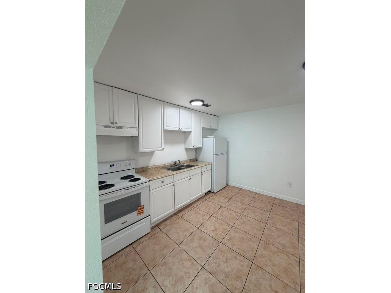 2148 Dora Street #9 Fort Myers FL 33901 2026029074 image9