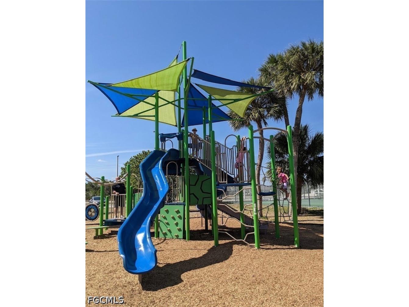 21484 Edgewater Drive Port Charlotte FL 33952 2026017951 image18