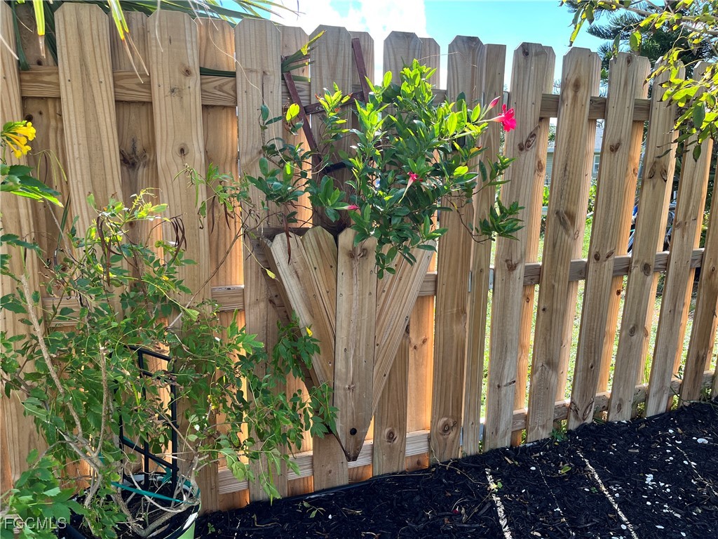 21487 Fairway Avenue Port Charlotte FL 33952 2025004152 image22