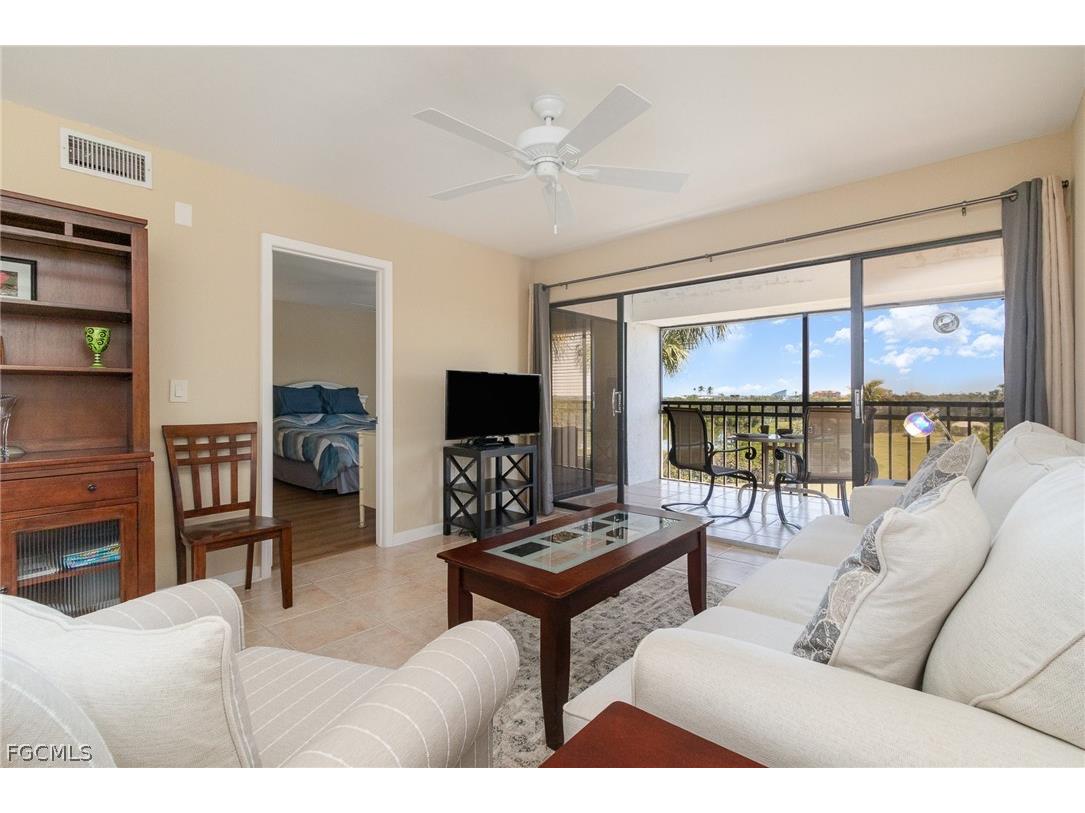 21490 Bay Village Drive #261 Fort Myers Beach FL 33931 2026009915 image5
