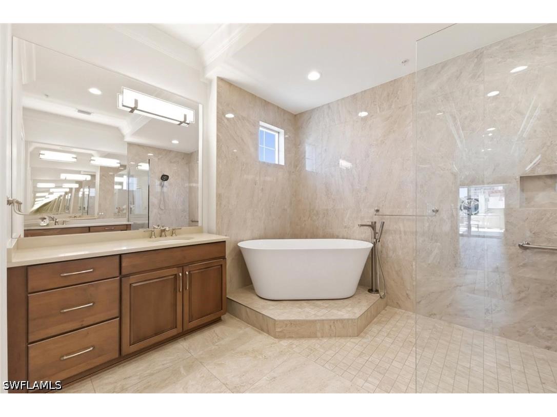 21490 Strada Nuova Circle #201 Estero FL 33928 226012436 image19